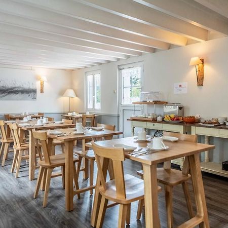 Hotel Le Clos Fleuri 르팔레이 외부 사진