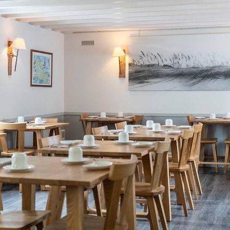 Hotel Le Clos Fleuri 르팔레이 외부 사진
