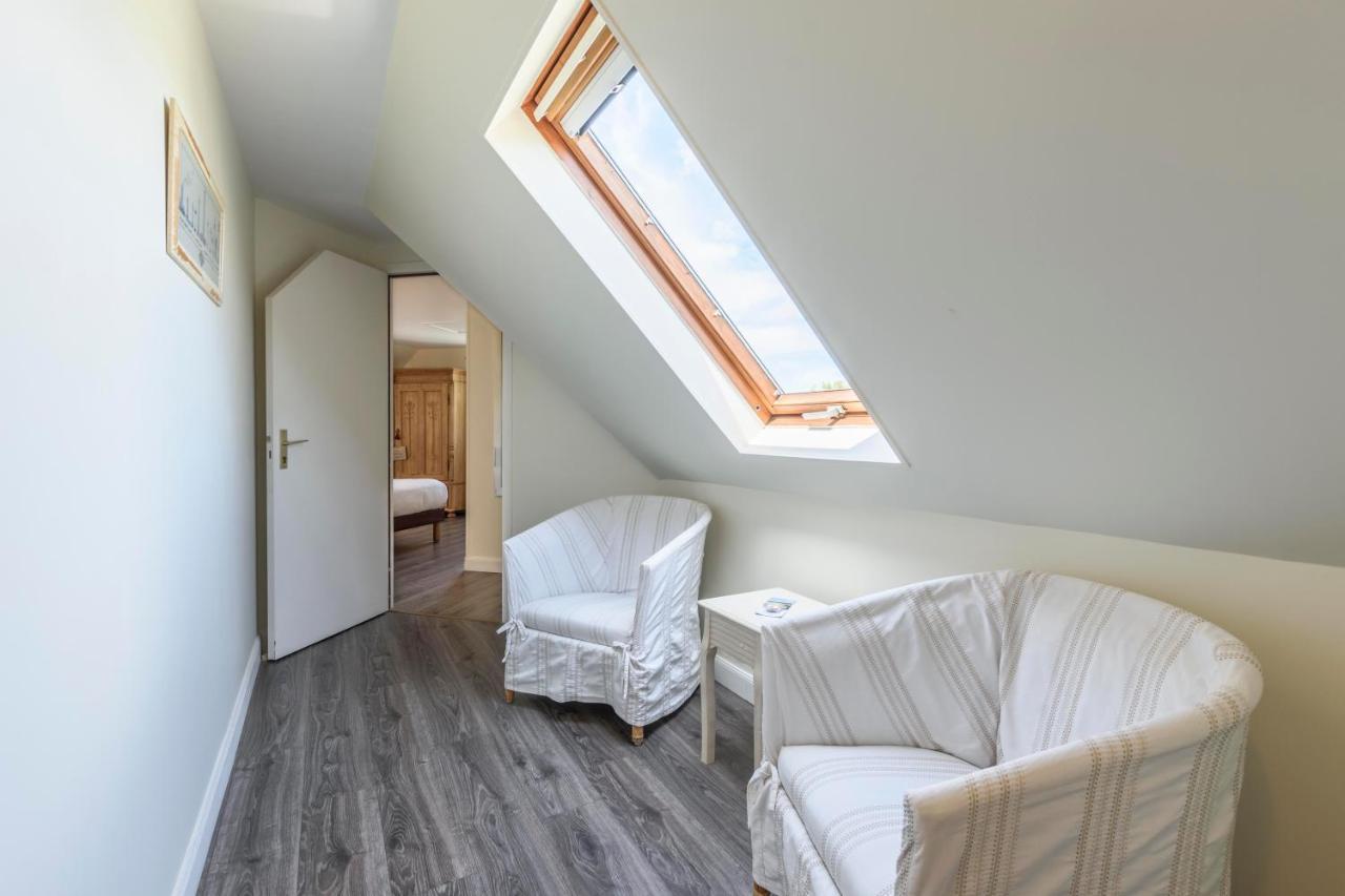 Hotel Le Clos Fleuri 르팔레이 외부 사진