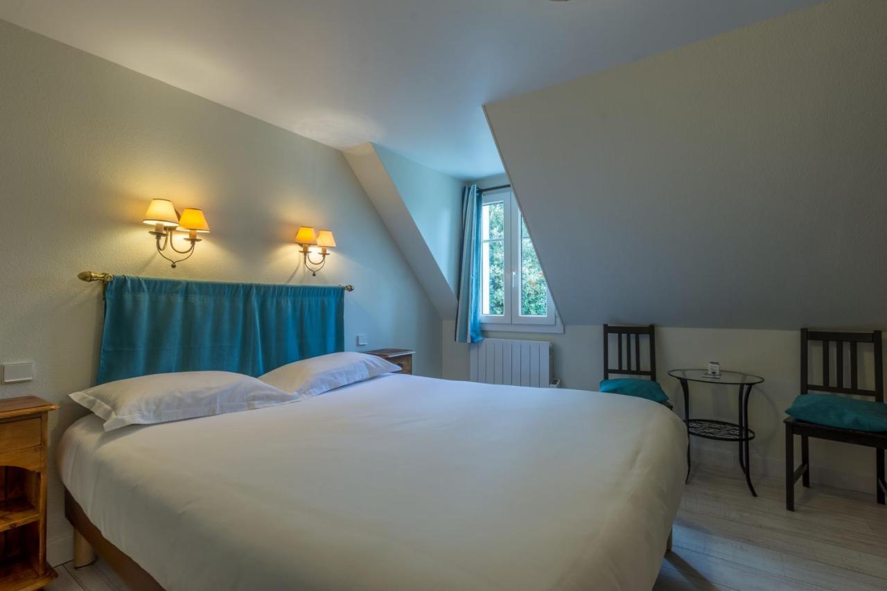 Hotel Le Clos Fleuri 르팔레이 외부 사진