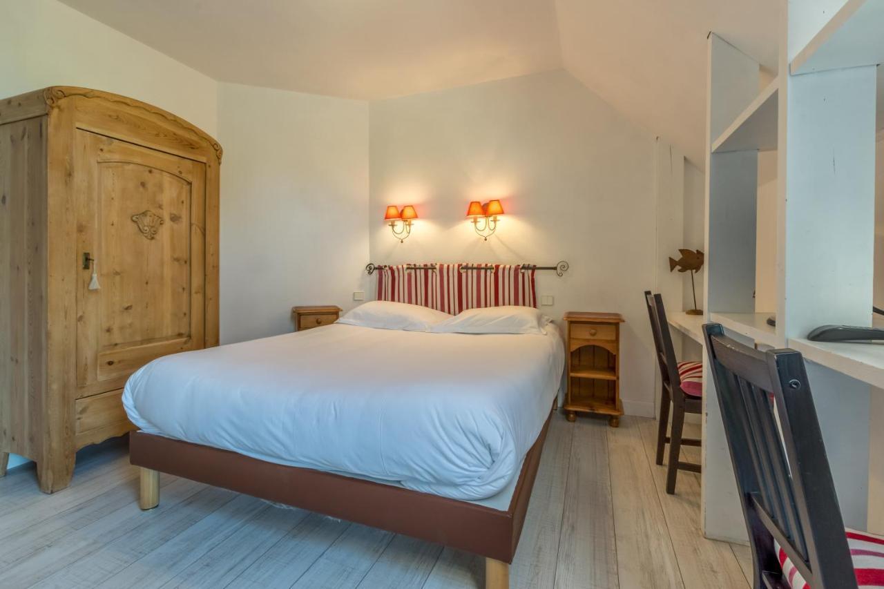 Hotel Le Clos Fleuri 르팔레이 외부 사진