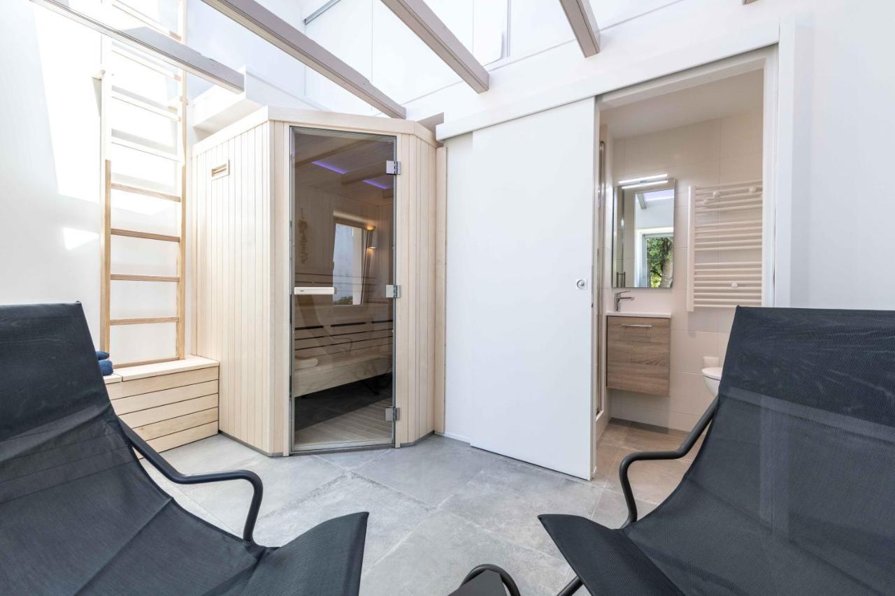 Hotel Le Clos Fleuri 르팔레이 외부 사진