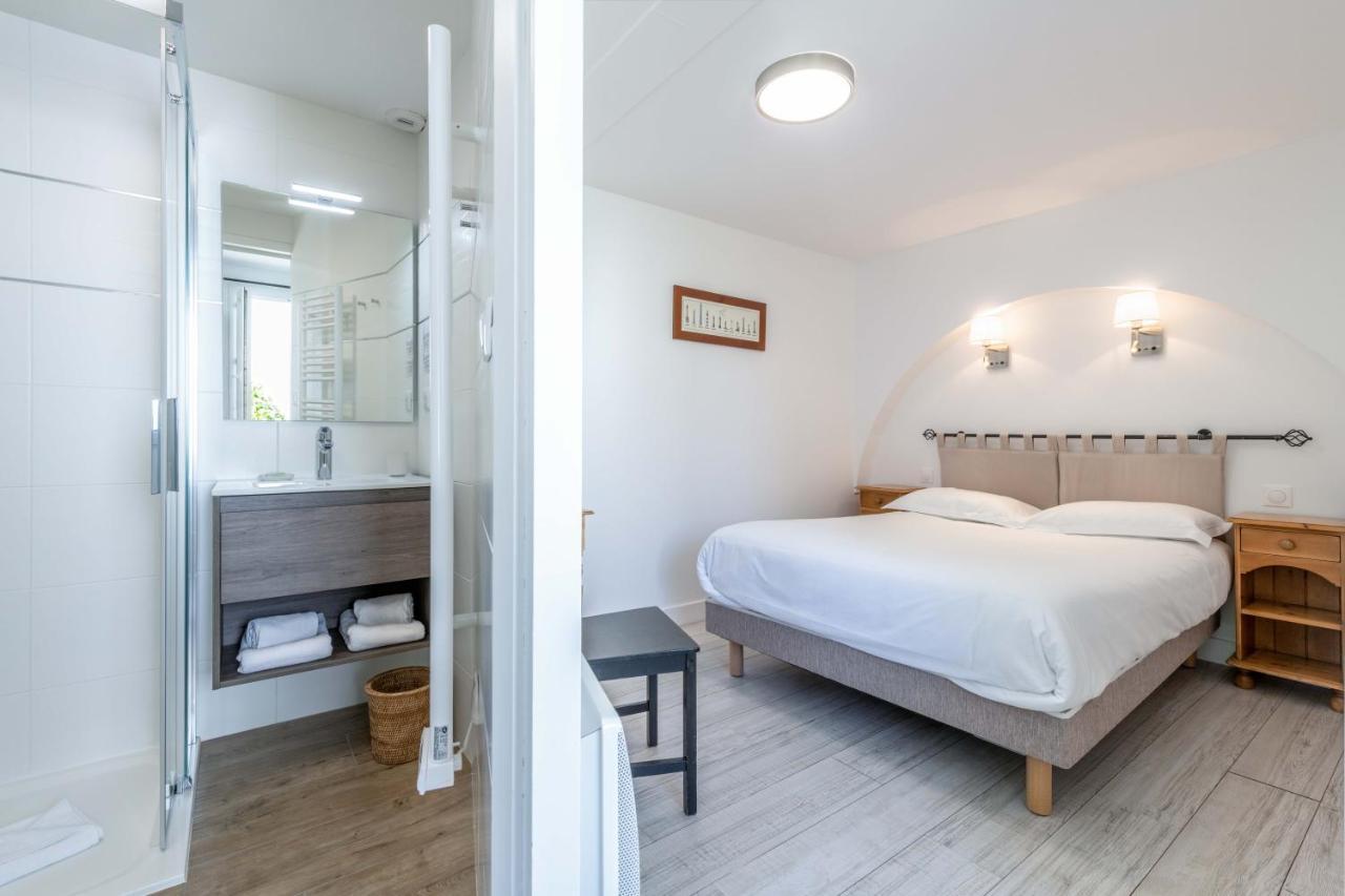 Hotel Le Clos Fleuri 르팔레이 외부 사진